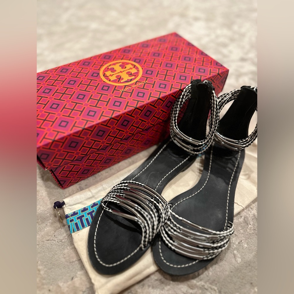 Tory Burch Women size 5 Mignon Rings Black-silver Ankle Strap sandals 11687